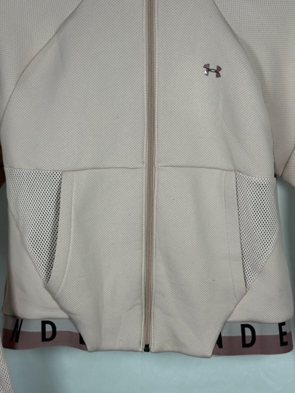 Under Armour Hoodie Pink Jacket Womens Small Loose Hooded Workout Athletic READ - Picture 3 of 8